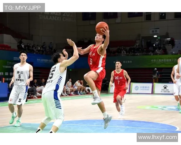 南京篮球队荣登篮球战术排行榜第九名展现团队实力与战术智慧