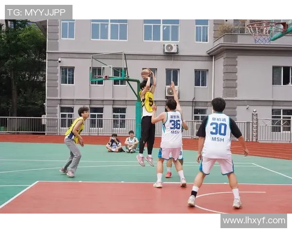 南京篮球队奋勇拼搏的传奇之路与锦标赛的辉煌成就 南京篮球队奋勇拼搏的传奇之路与锦标赛的辉煌成就