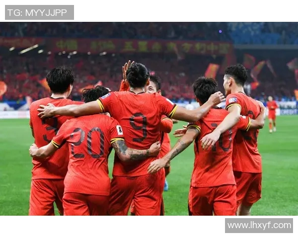 广州羽毛球队在世界杯预选赛中的团队协作表现分析与点评