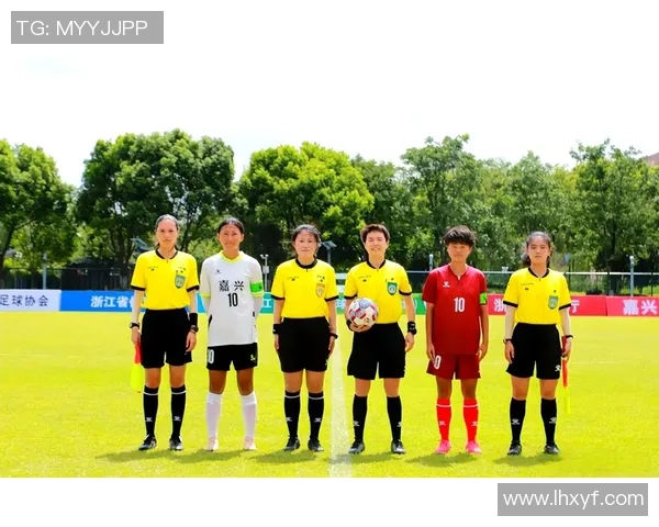 嘉兴足球明星阵容全解析及精彩照片展示